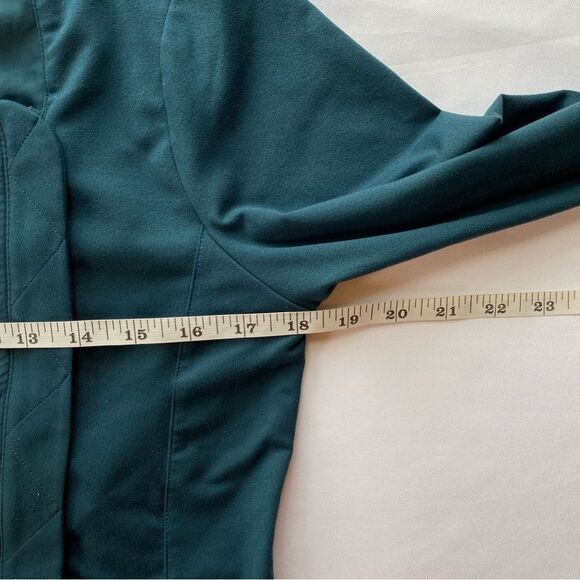 🚨FINAL OFFER Under Armour Dark Teal StudioLux Fitted Moto Jacket Size Medium - Picture 13 of 14